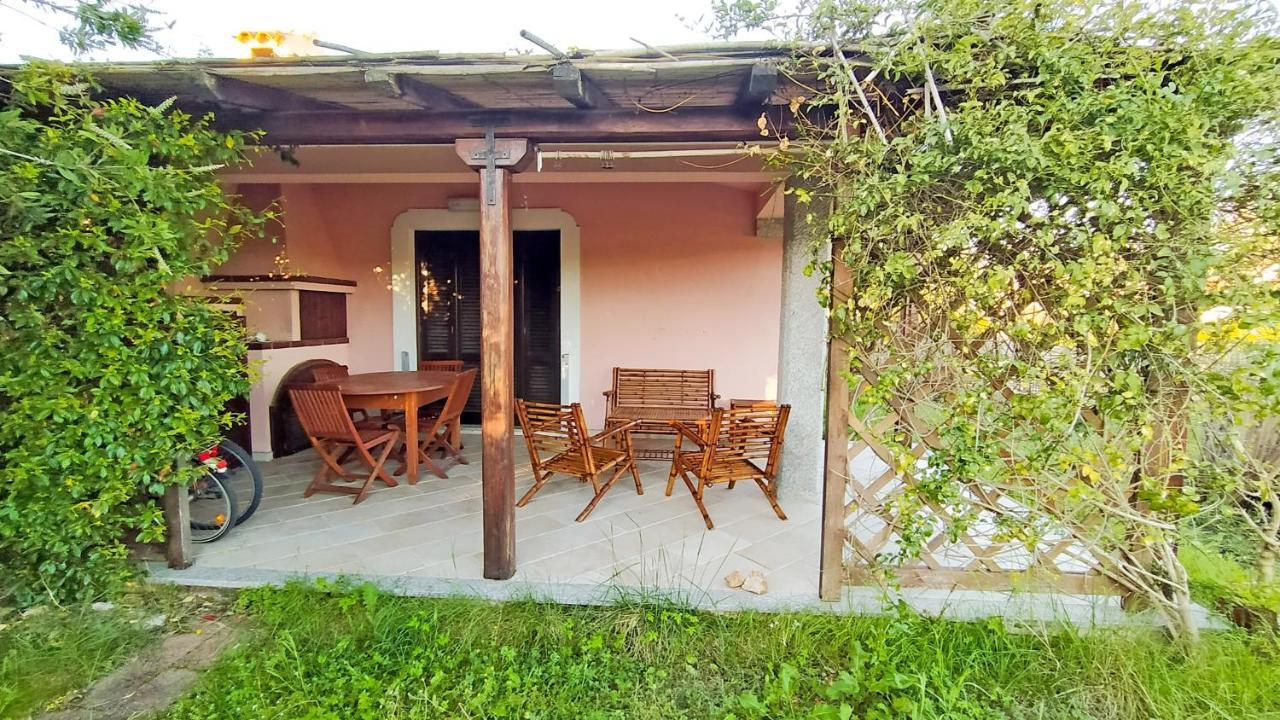 סאן תאודורו Appartamento Trilocale Le Canne 4 Posti Letto Con Giardino E Posto Auto Privato מראה חיצוני תמונה